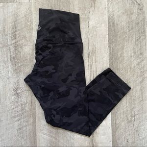 Lululemon align crops